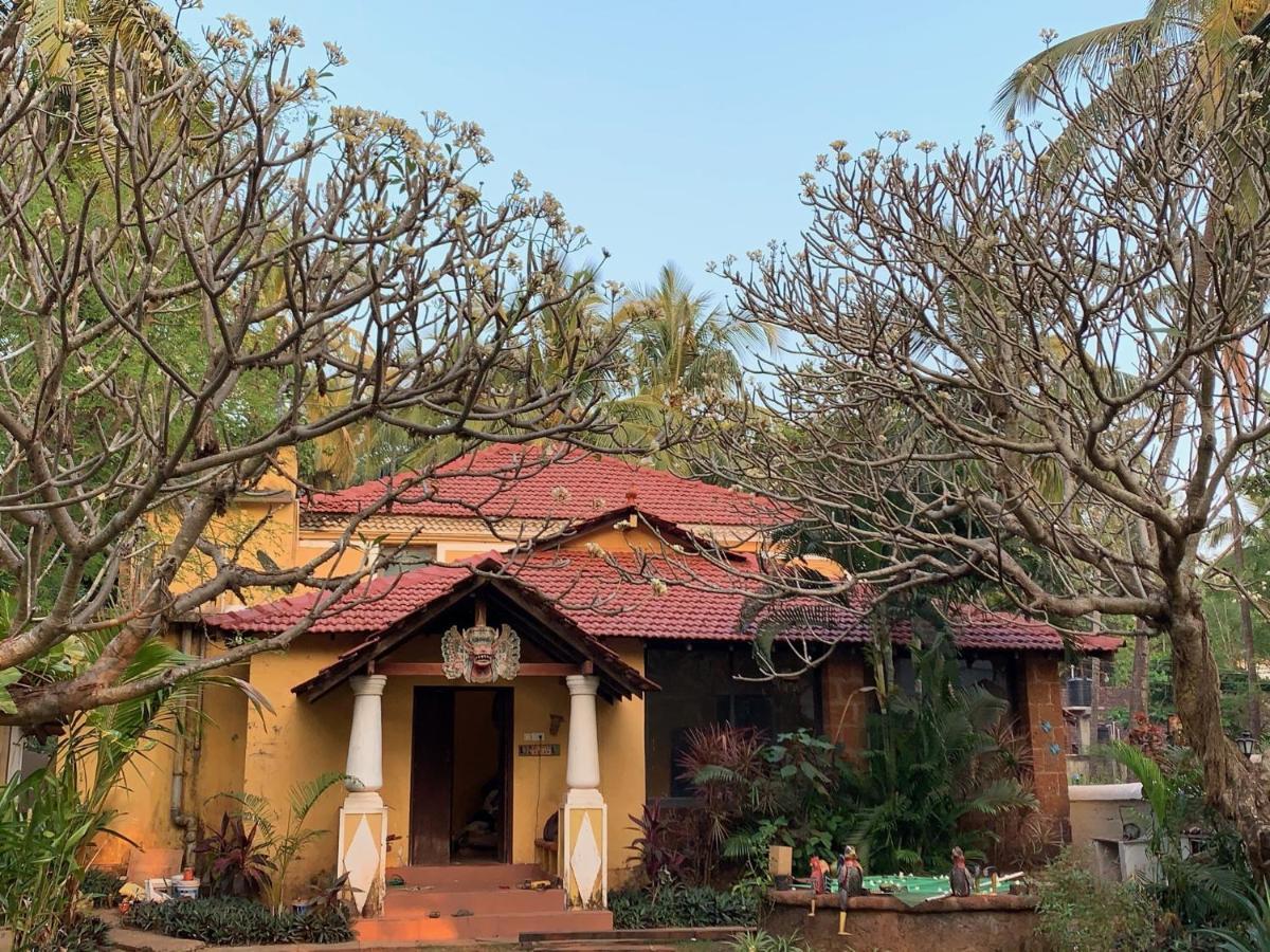 Casa Candolim Beach Front Bagian luar foto